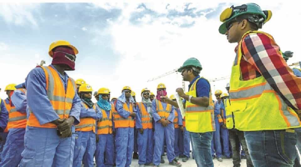 توفير القوى العاملة والمعدات